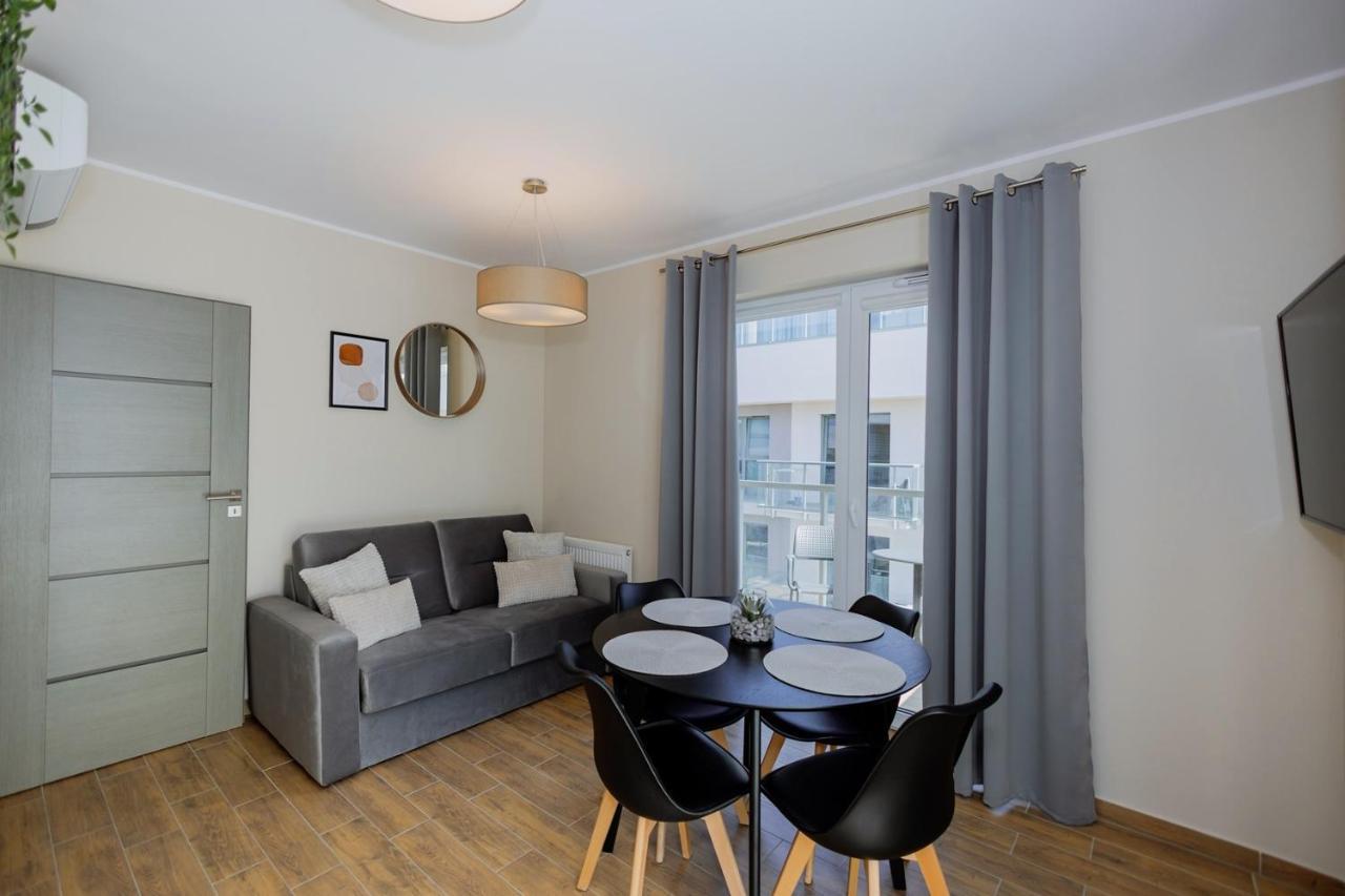 Apartamenty Sun Seasons 24 - Na Wiejskiej Устроне Морске Екстериор снимка