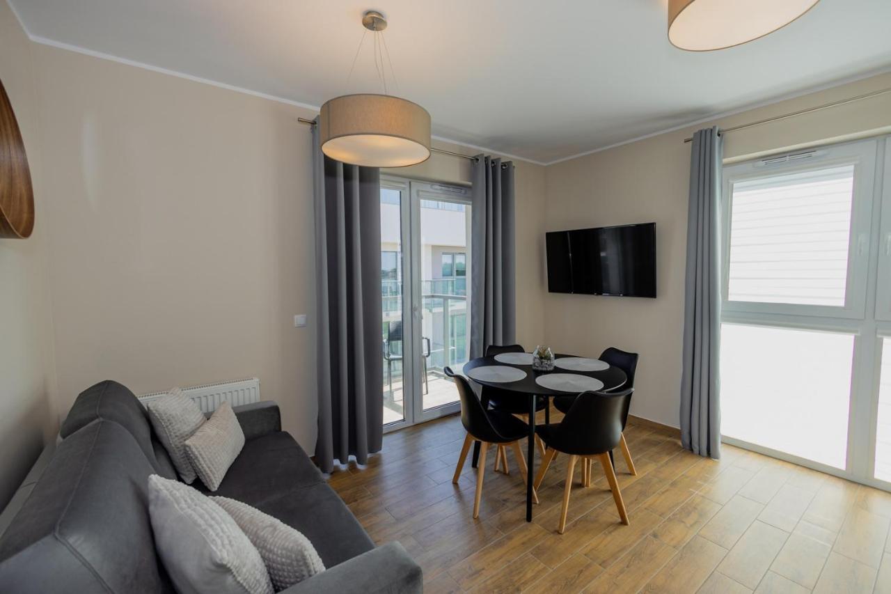 Apartamenty Sun Seasons 24 - Na Wiejskiej Устроне Морске Екстериор снимка