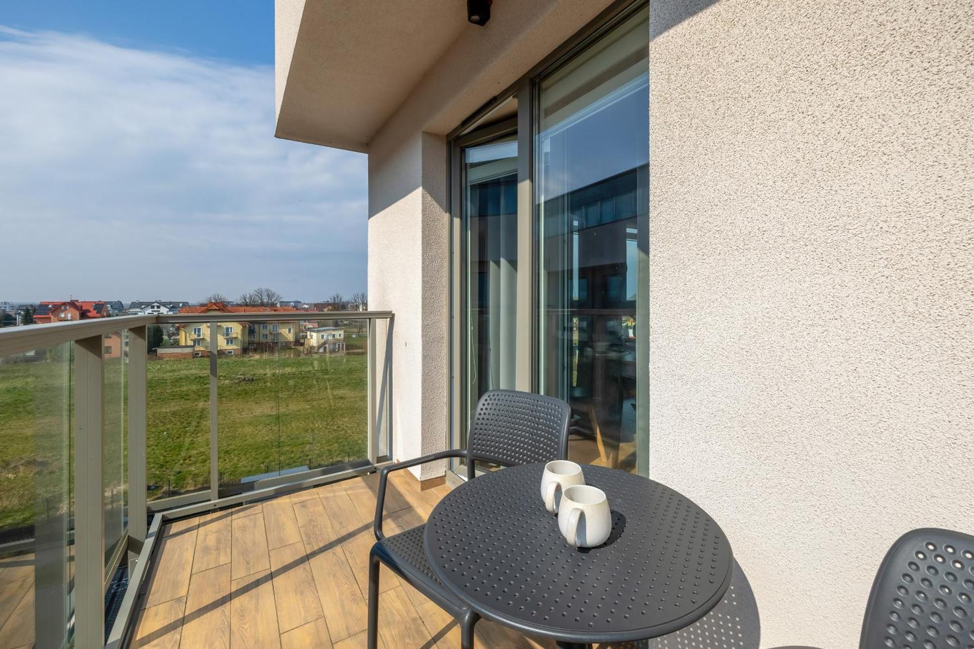 Apartamenty Sun Seasons 24 - Na Wiejskiej Устроне Морске Екстериор снимка